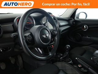 MINI Cooper Cooper D