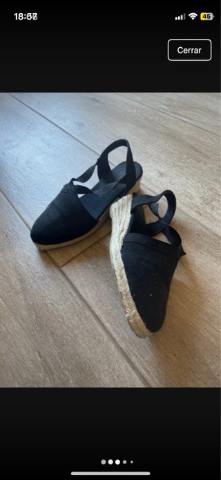Zapatillas negras esparto y bolso multicolor nuevo