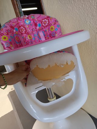 Trona infantil rosa con estampado floral TUC TUC