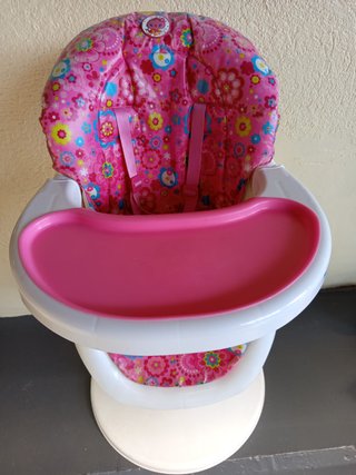Trona infantil rosa con estampado floral TUC TUC