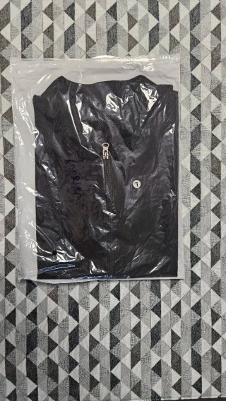 Chaleco negro sin mangas Talla L