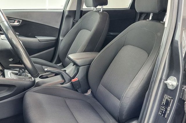 Hyundai Kona   1.0 TGDI Tecno 30 Years 4X2