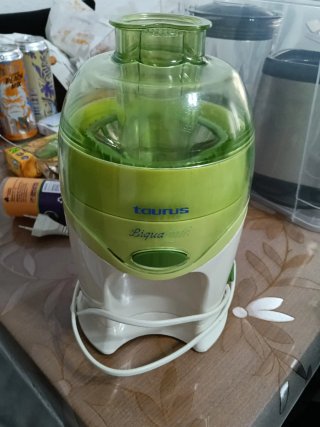 Licuadora Taurus Liquafresh 250W