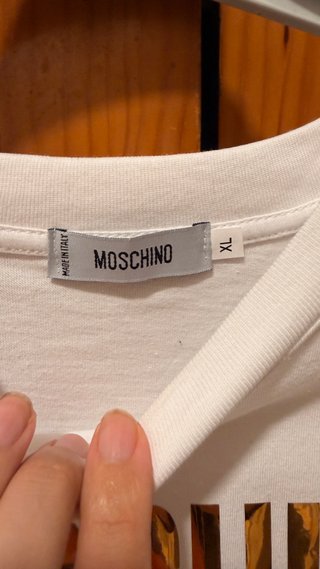 Camiseta Moschino Blanca Logo Dorado