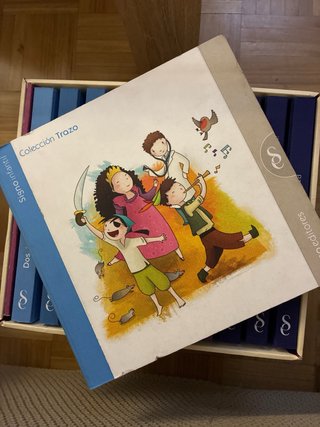 Colección Trazo 12 libros infantiles y juveniles.