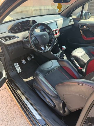 Peugeot 208 GTI 2013