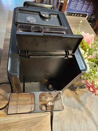 Cafetera Silvercrest Automática Bean-to-Cup