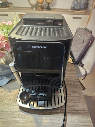 Cafetera Silvercrest Automática Bean-to-Cup