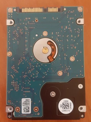 HGST 1TB HDD HTS541010A9E632- 2,5"pulgadas