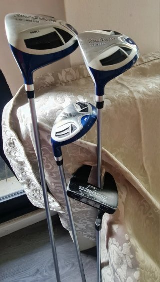 Bolsa y palos de golf MacGregor