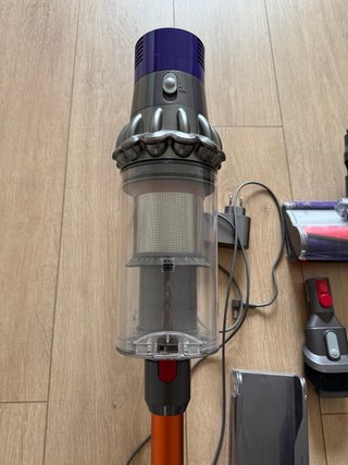 Aspiradora Dyson V10 Absolute *AVERIADA*