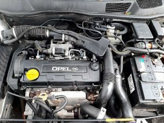 Opel 1053704 centralita motor uce 8973065750 astra