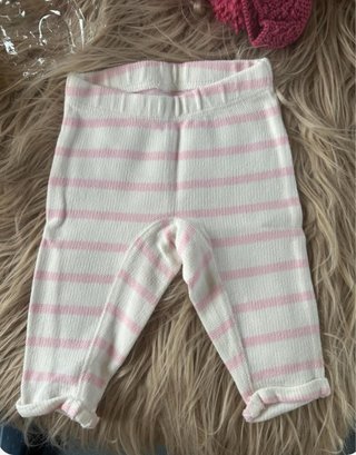 Pantalón de bebé