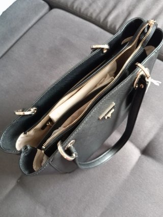 Bolso Guess Noelle Tote Negro