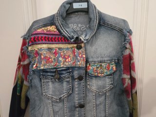Chaqueta Desigual Bordada