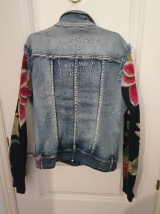 Chaqueta Desigual Bordada