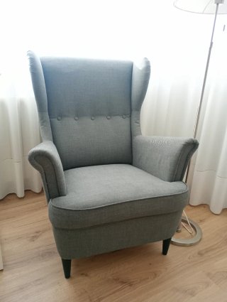 Sillón orejero Ikea gris en perfecto estado