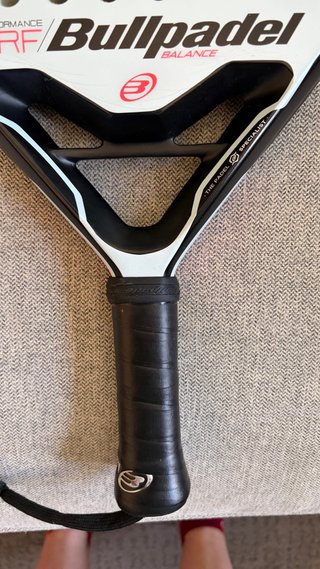 Pala Bullpadel Flow Light - Buen Estado