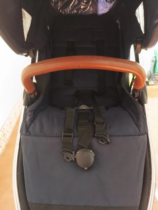 CARRITO DE BEBE AZUL MARINO MARCA EKO