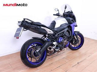 YAMAHA TRACER 900