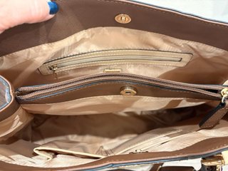 Bolso Guess Marrón Logo G