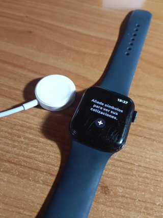 Apple Watch SE 40mm GPS + Cellular