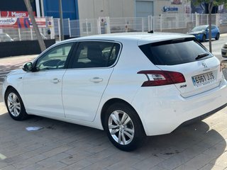Peugeot 308 2015
