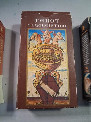 Tarot de Gustav Klimt y otros 4 mazos