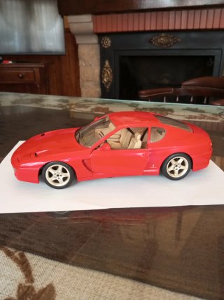 1:18 FERRARI 456 GT