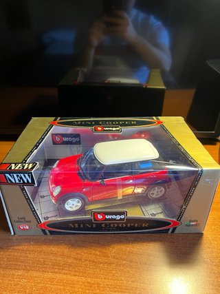 Mini Cooper 1/18 Bburago 2000 Rosso