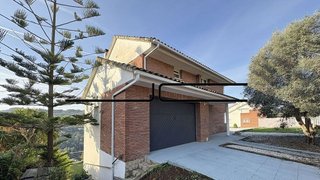 Chalet en venta en Corbera de Llobregat