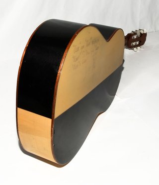 GUITARRA CLASICA ADMIRA ARLEQUIN