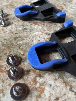 Calas Shimano SM-SH12