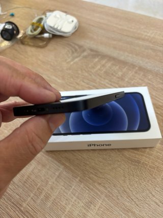 iPhone 12 mini Negro + Accesorios