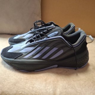 Adidas Deportivas Negras y Azules Talla