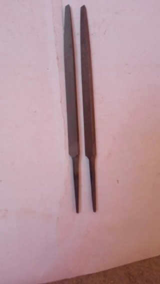 Lima de hierro antigua ( precio unidad )