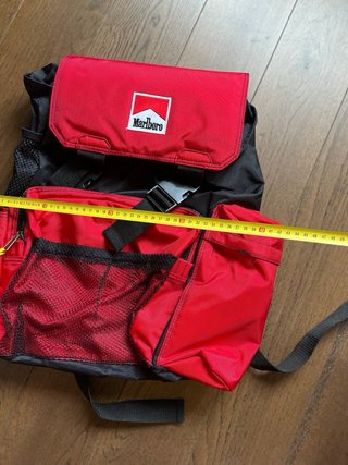 Mochila Marlboro Roja y Negra
