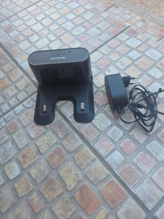 Base cargador Cecotec Conga 999 X-Treme.  Funciona
