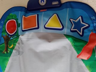 Consola Fisher-Price Muévete y Aprende