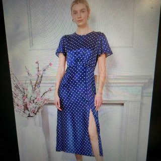 Ropa exclusiva . Envíos a península.