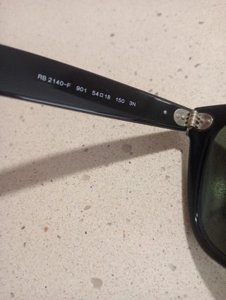 Gafas de sol Ray-Ban Wayfarer Negras modelo 2140
