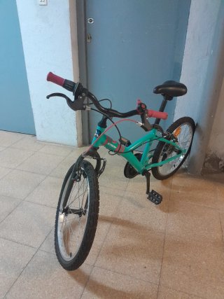 Bicicleta infantil Btwin azul