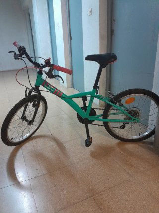 Bicicleta infantil Btwin azul