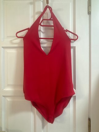 Body Rojo Pull&Bear Talla XL