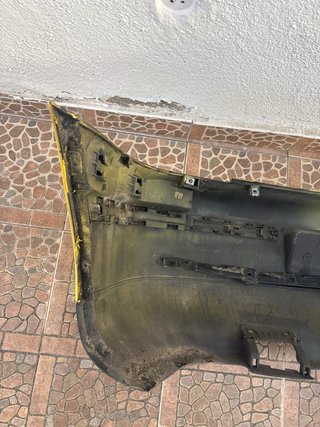 Parachoques Seat León MK1 Amarillo