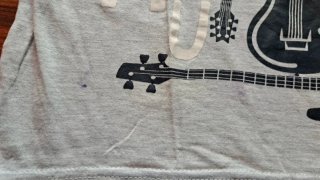 Camiseta Bóboli guitarras 8 años