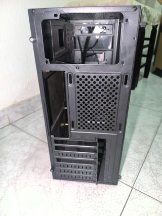 Caja PC Gaming Negra