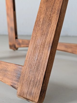 Bonita y única silla de madera