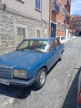 Mercedes-Benz 300d 1981
