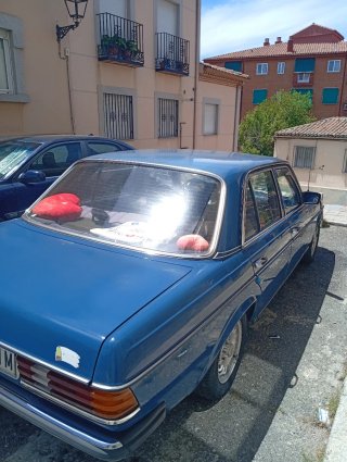 Mercedes-Benz 300d 1981